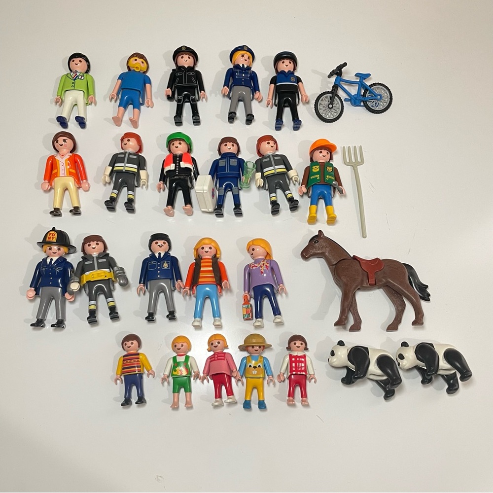 Vintage Playmobil Geobra‎ Figures Lot Of 26 Pieces